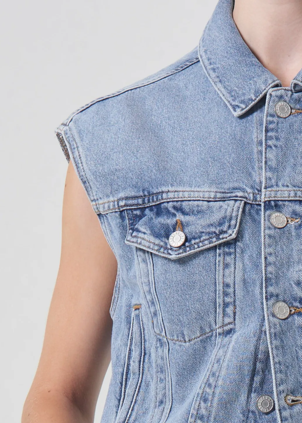 AGOLDE Charli Vest In Immortal Best