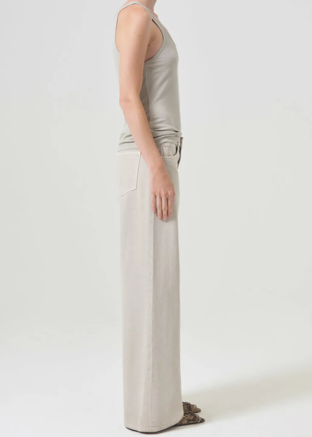 AGOLDE Clara Low Rise Baggy Flare In Tusk Fashion
