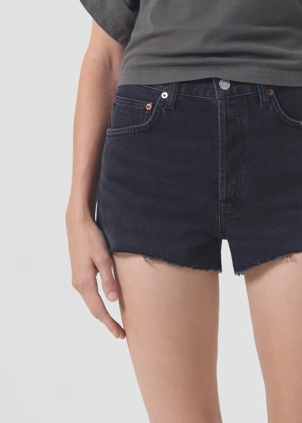AGOLDE Mila Vintage High Rise Short In Slow Burn Online