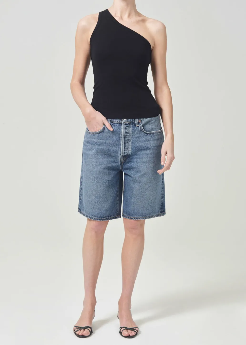 AGOLDE Risha Short In Atler Online