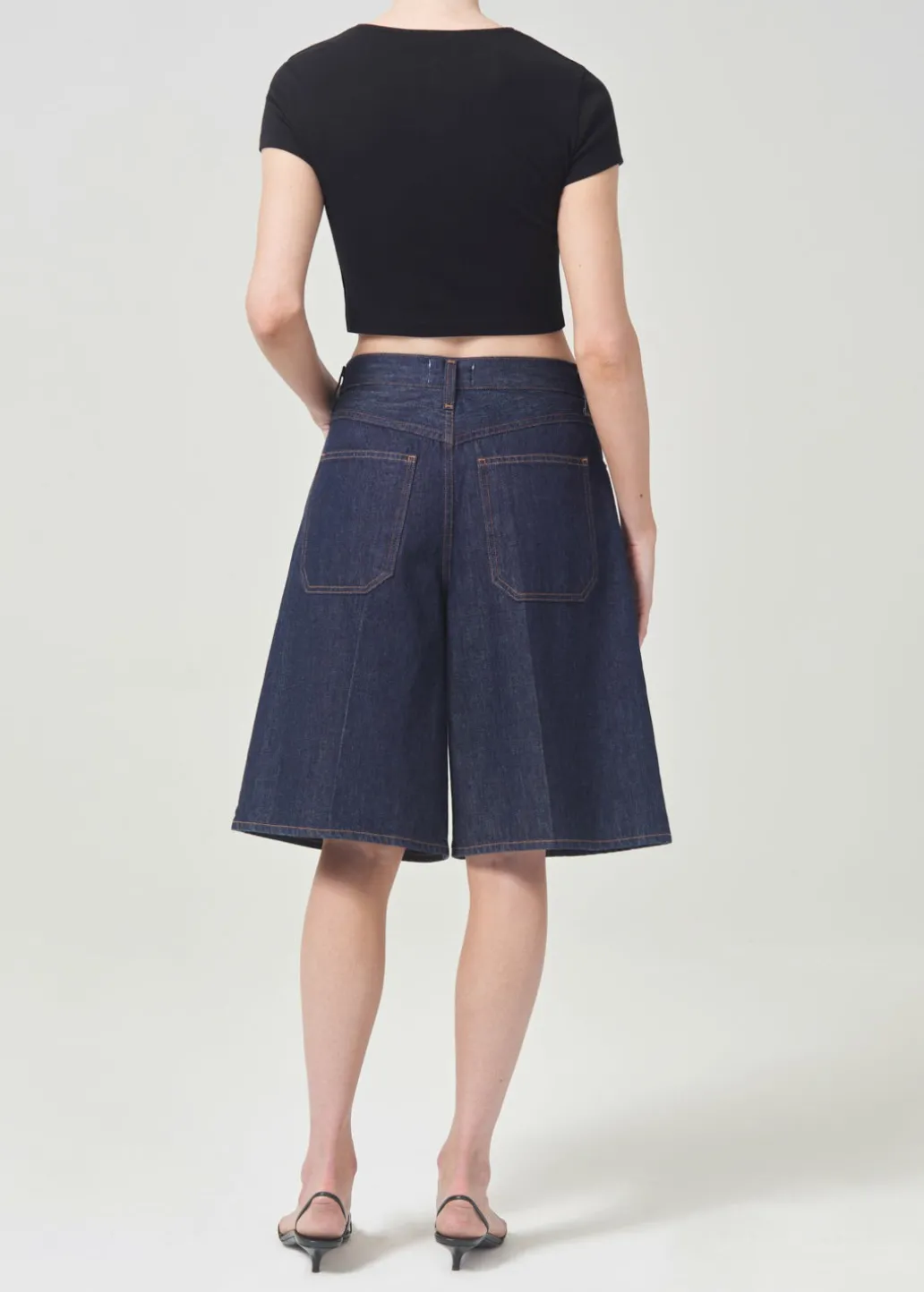 AGOLDE Savannah Tee In Black Flash Sale